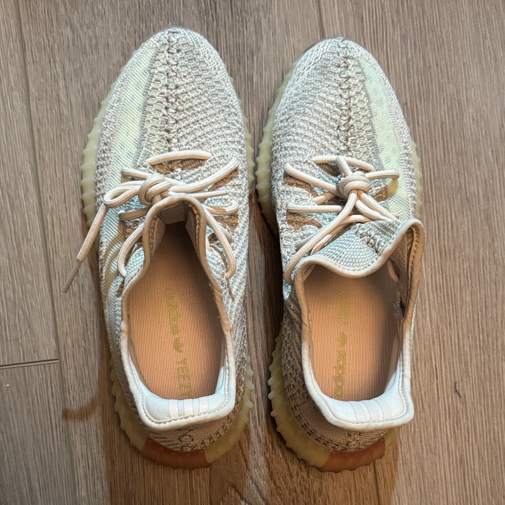 Adidas Yeezy Boost 350 V2 men’s size 10 shoes FW3042 citrin
